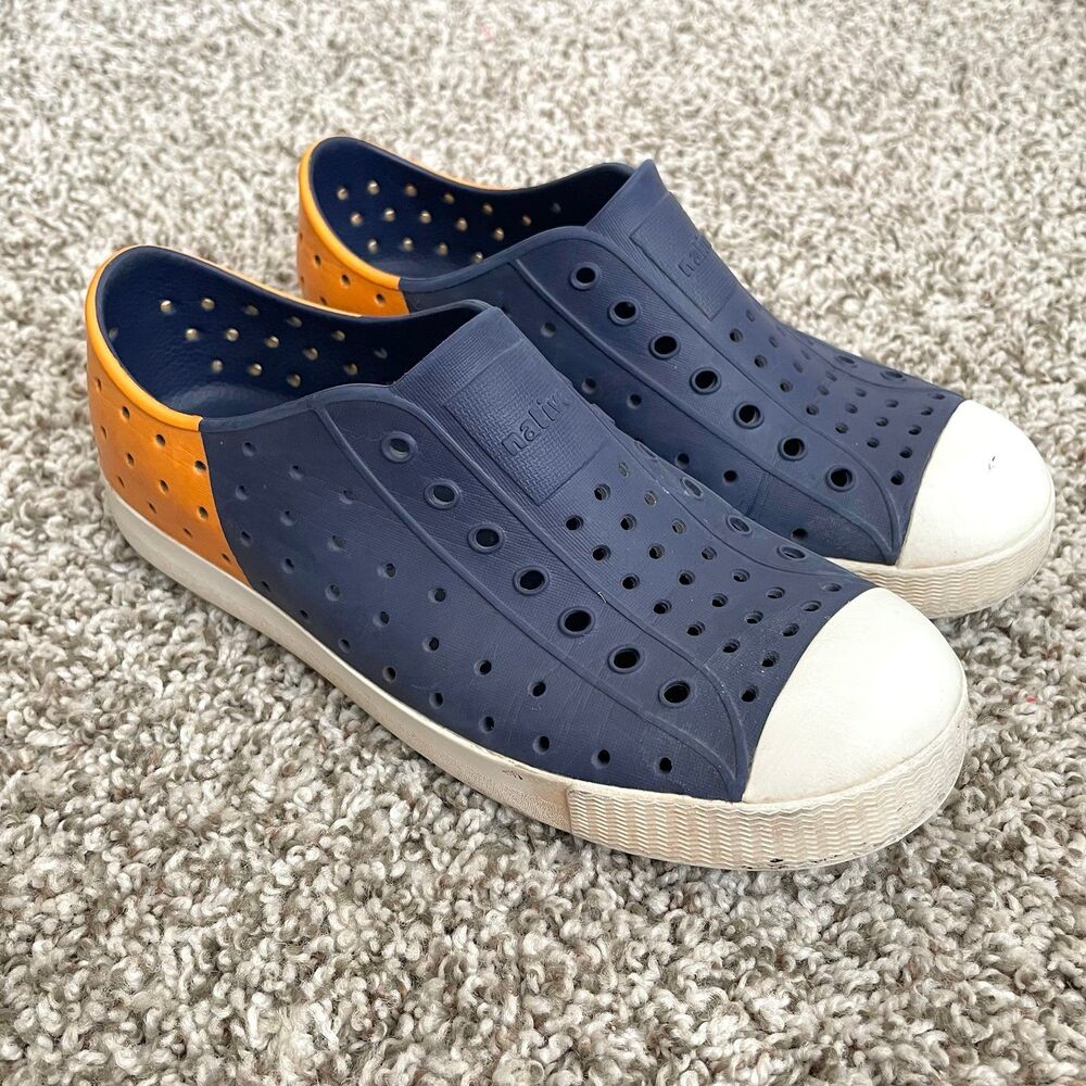 Size 3 / Boys Native Shoes